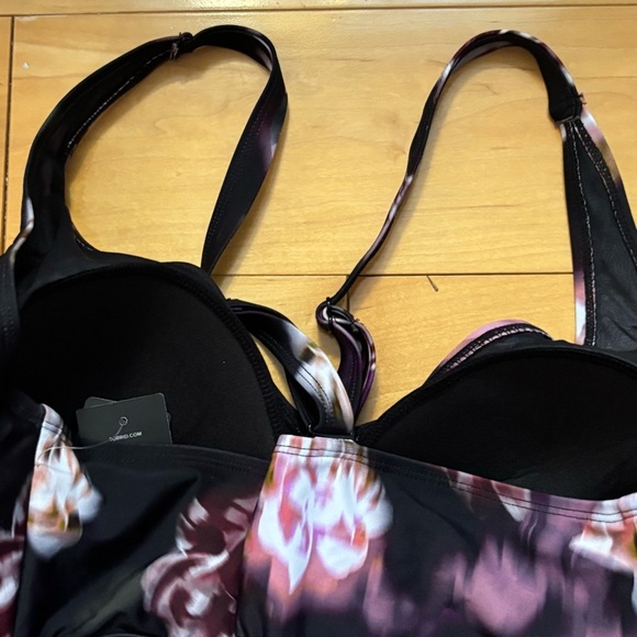 Torrid Wireless V-Neck Tankini Top Blue Rose Black Plus Size 1 (1X) New With Tag - Picture 6 of 6